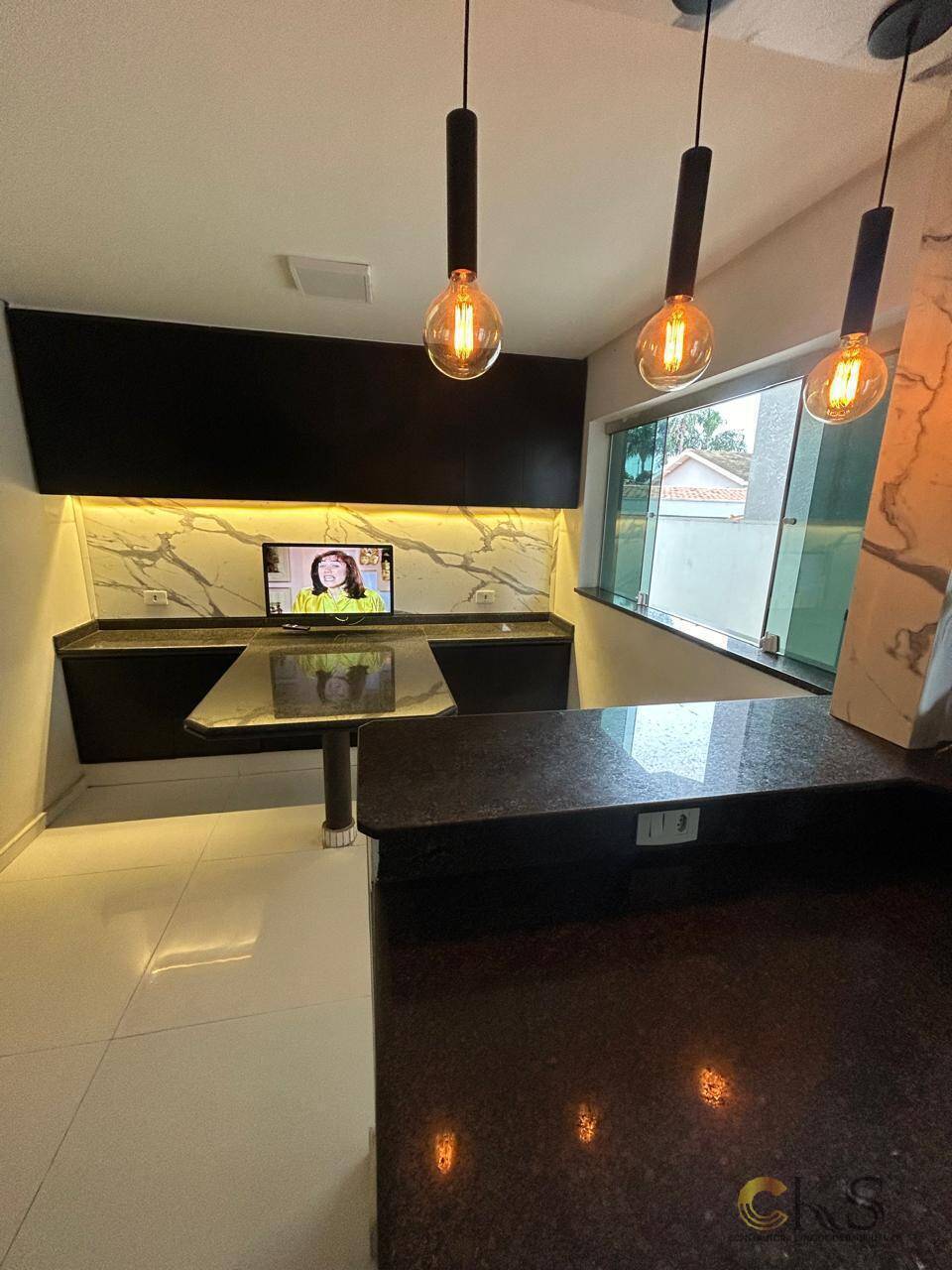 Casa, 4 quartos, 350 m² - Foto 29