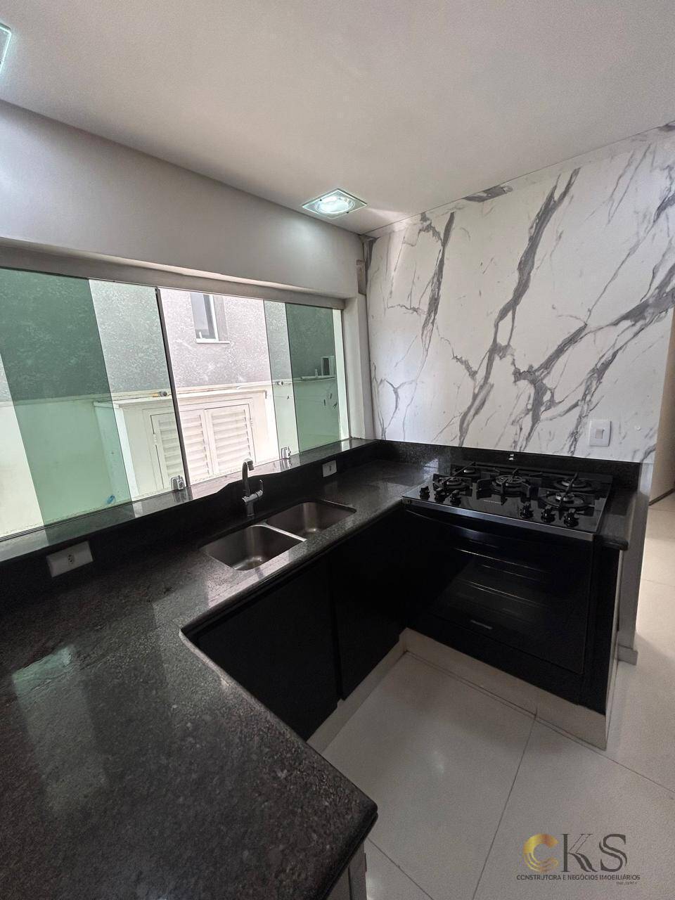 Casa, 4 quartos, 350 m² - Foto 36