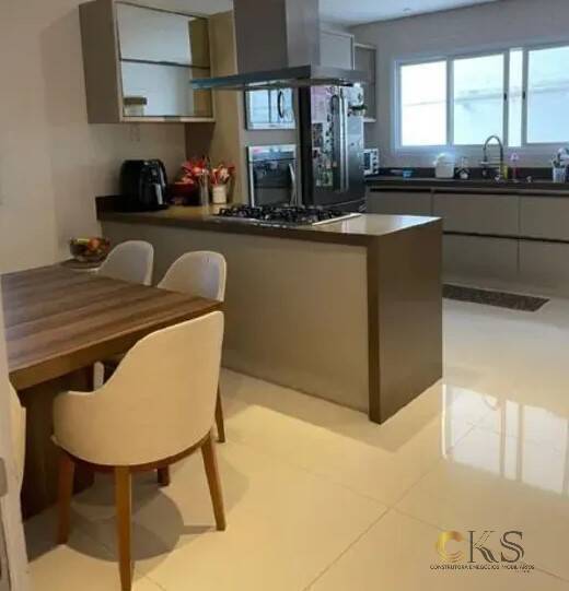Casa, 5 quartos, 375 m² - Foto 10