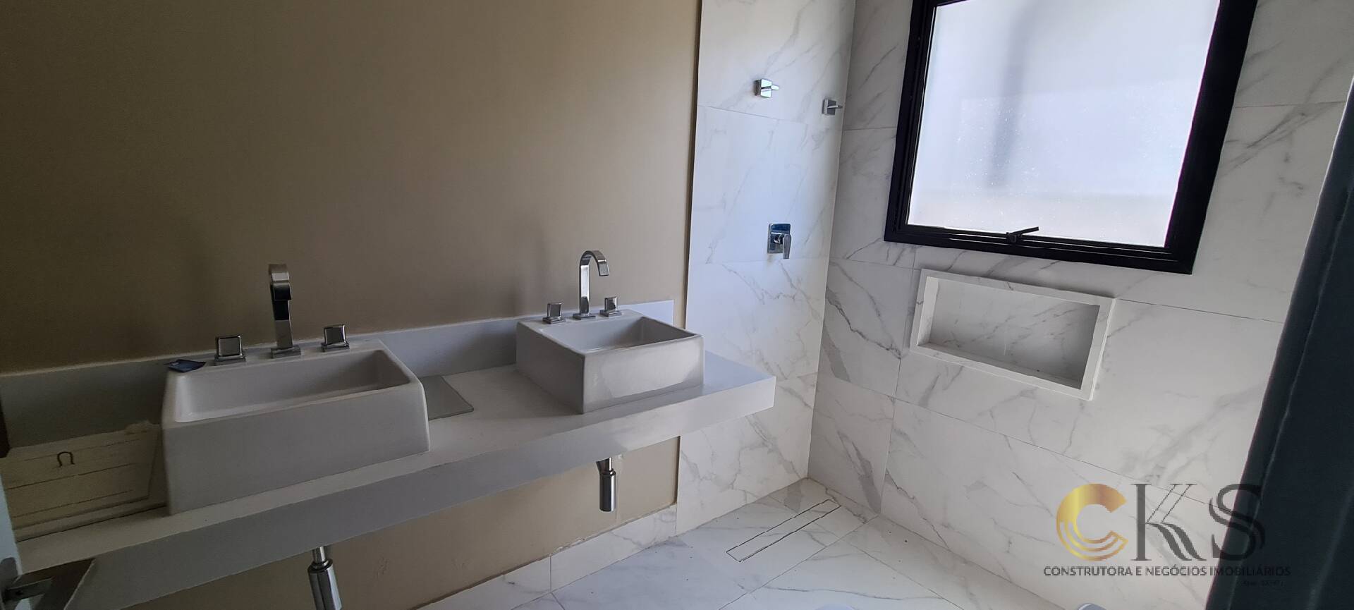 Casa, 3 quartos, 316 m² - Foto 10