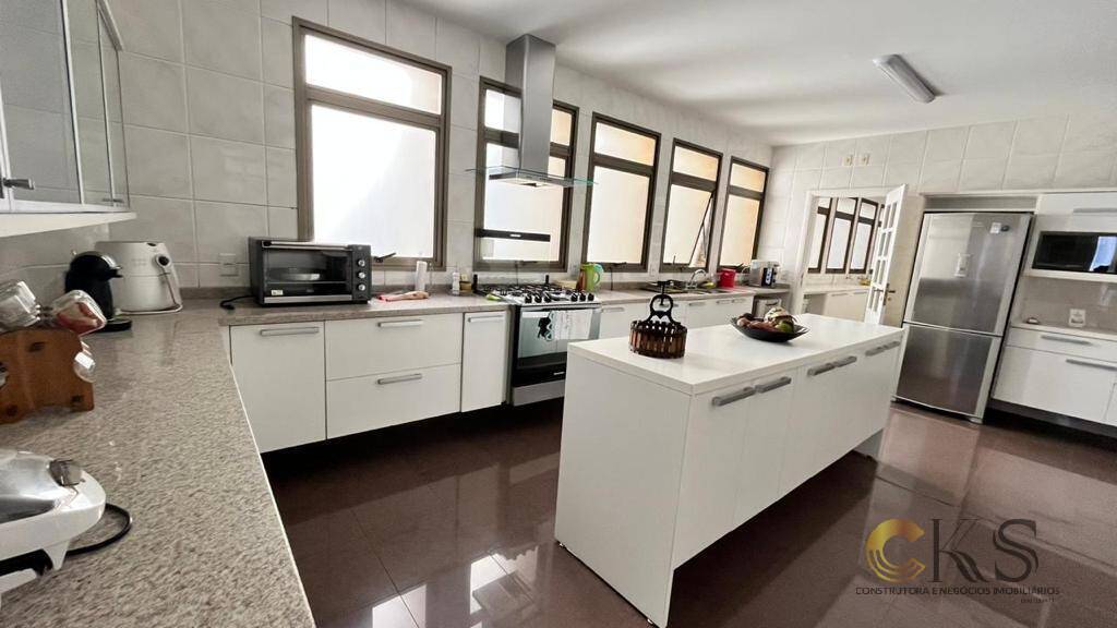 Apartamento, 4 quartos, 250 m² - Foto 18
