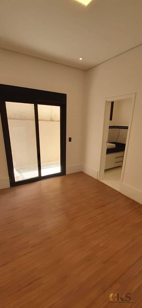 Casa, 4 quartos, 200 m² - Foto 15