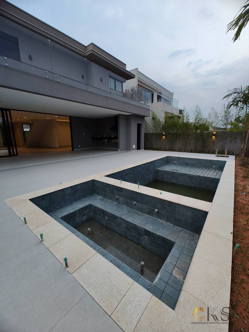 Casa, 4 quartos, 338 m² - Foto 25
