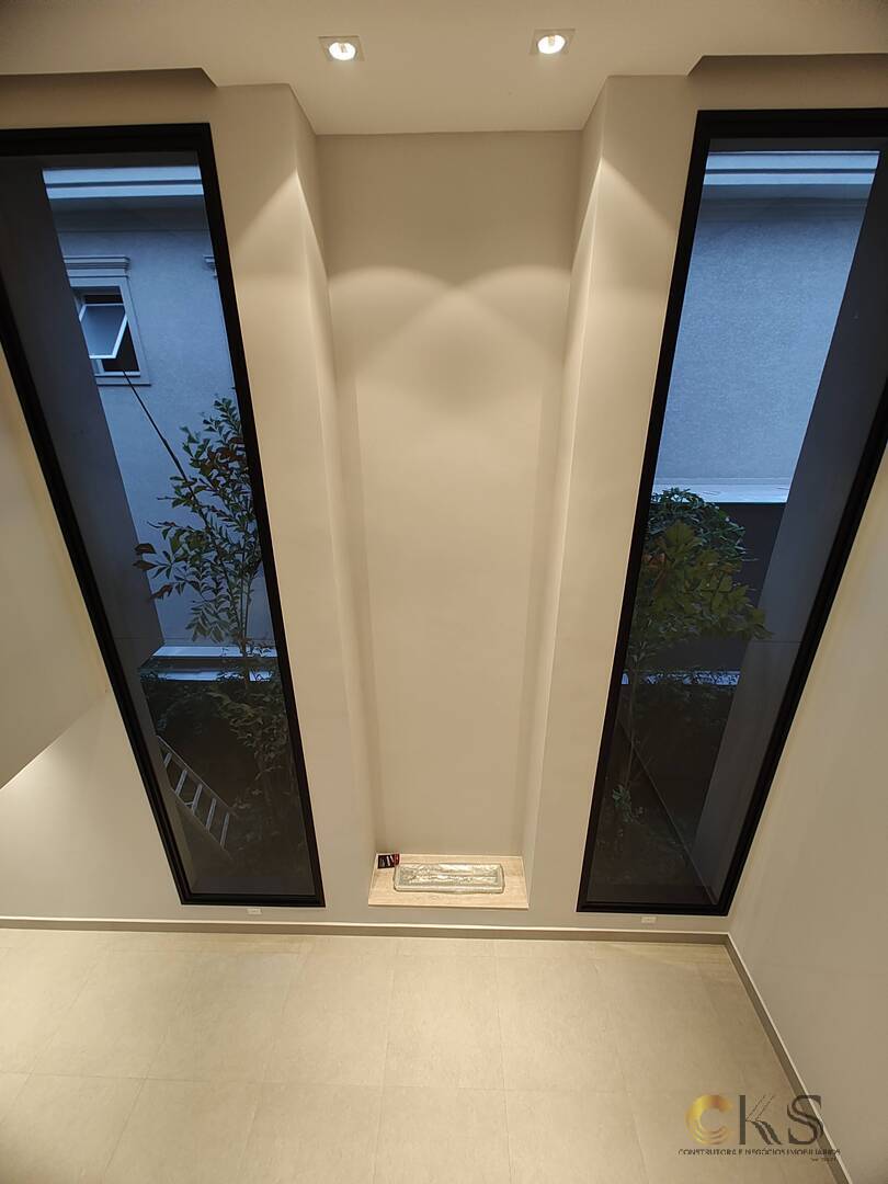 Casa, 4 quartos, 338 m² - Foto 37
