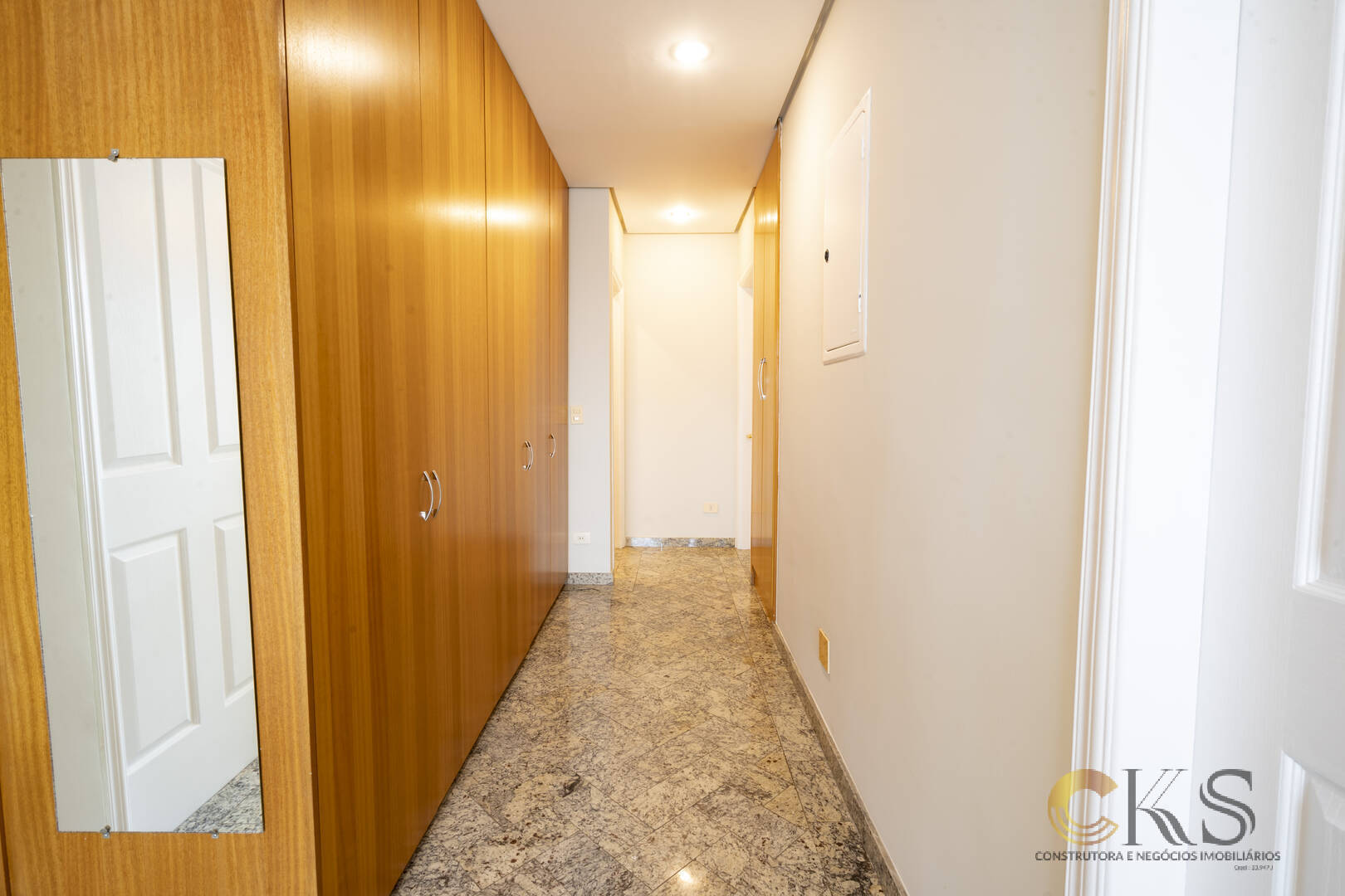 Casa, 4 quartos, 325 m² - Foto 14