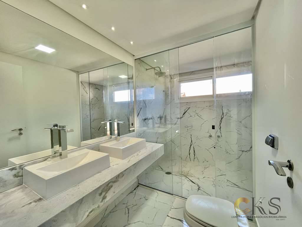 Casa, 4 quartos, 490 m² - Foto 30