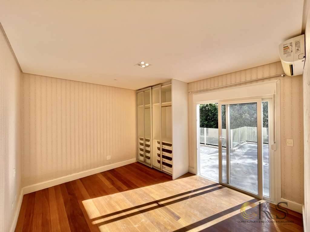 Casa, 4 quartos, 490 m² - Foto 35