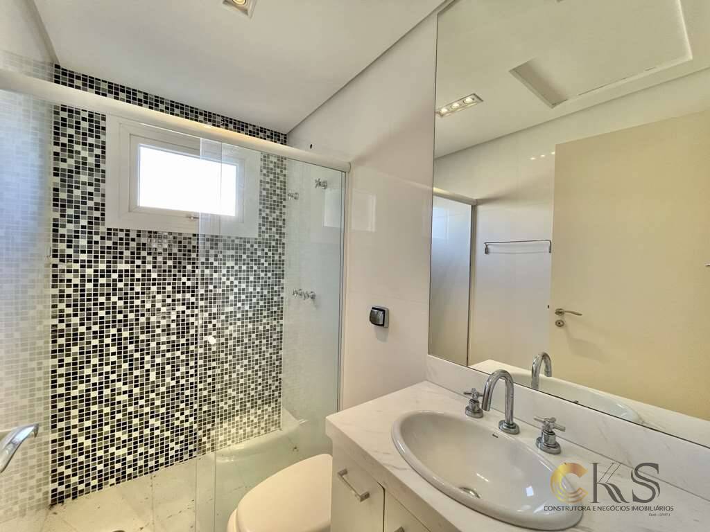 Casa, 4 quartos, 490 m² - Foto 47