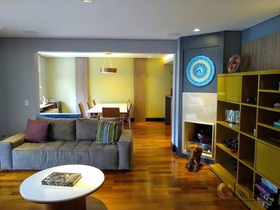 Apartamento, 3 quartos, 180 m² - Foto 2