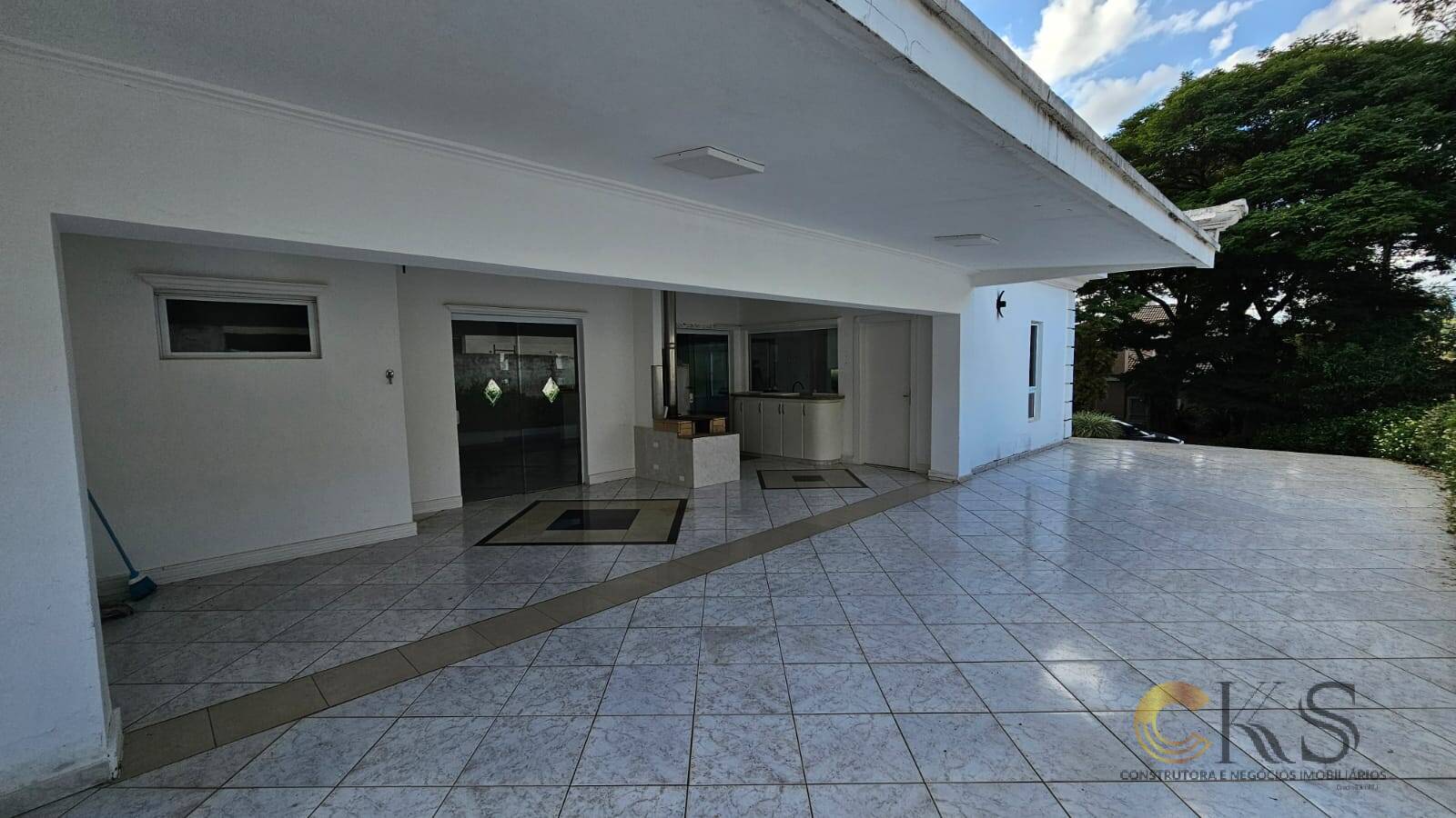 Casa, 3 quartos, 227 m² - Foto 3