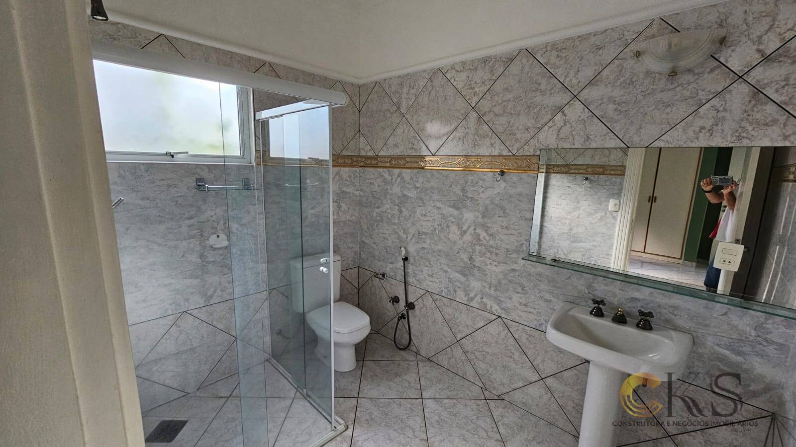 Casa, 3 quartos, 227 m² - Foto 11