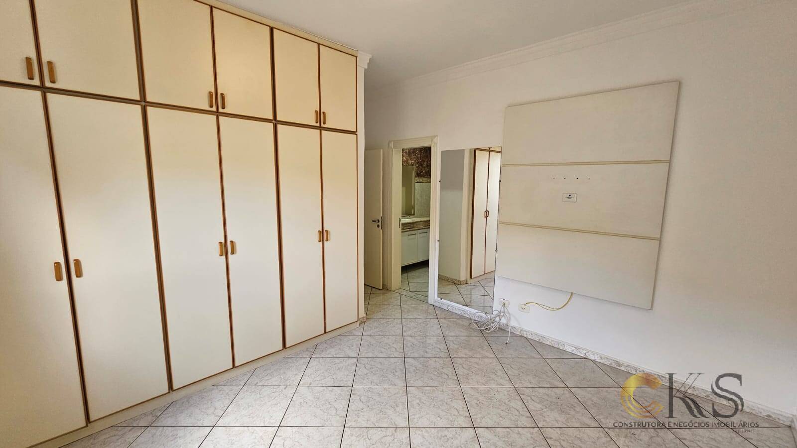 Casa, 3 quartos, 227 m² - Foto 18