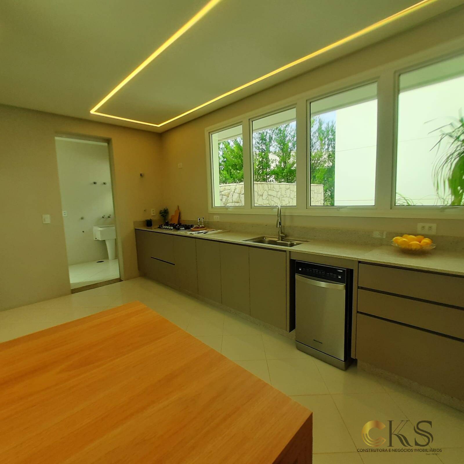 Sobrado, 4 quartos, 460 m² - Foto 59