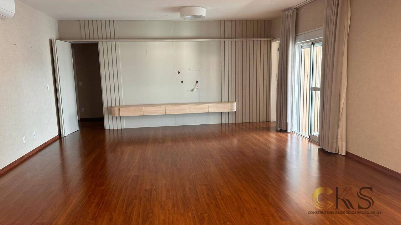 Apartamento, 3 quartos, 243 m² - Foto 7