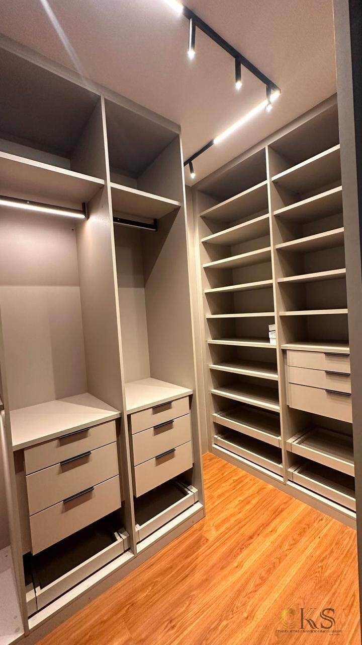 Apartamento, 3 quartos, 243 m² - Foto 9