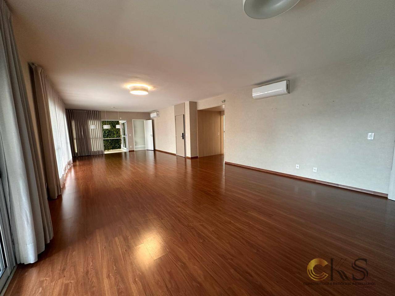 Apartamento, 3 quartos, 243 m² - Foto 26